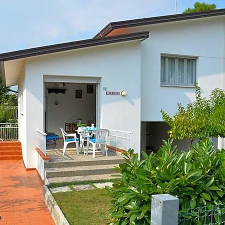 With Private Garden In A Good Location 3* Bibione